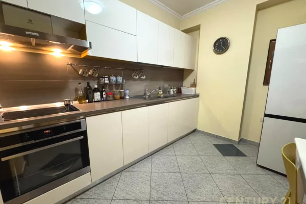 Apartment for sale in Tirana 2+1, Furnished
