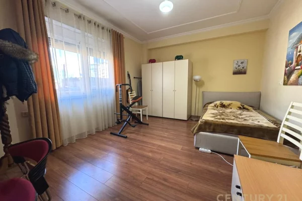 Apartment for sale in Tirana 2+1, Furnished