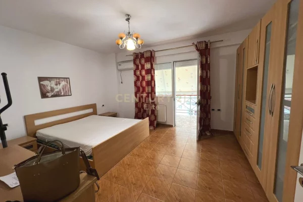 Casa in affitto 3+1 a Tirana - 1,200 Euro