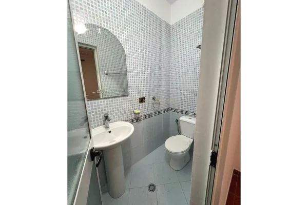 Appartamento in affitto a Tirana 3+1, Arredato