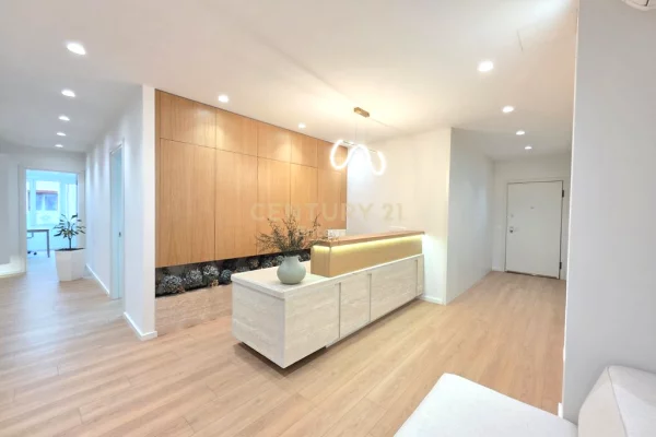 Shtepi me qera Apartament ne Tirane, 2+1, Mobilimi E mobiluar, Pagesa 1,500  Euro.