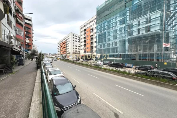 Business Property in Sale 1+1 in Tirana - 315,000 Euro