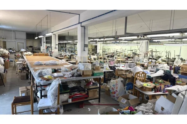 Ambiente Commerciale in Vendita 1+1 a Durazzo - 60,000 Euro