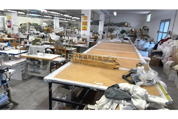 Shitet Aktiviteti Rrobaqepsi Ne Shkozet 60,000 Euro