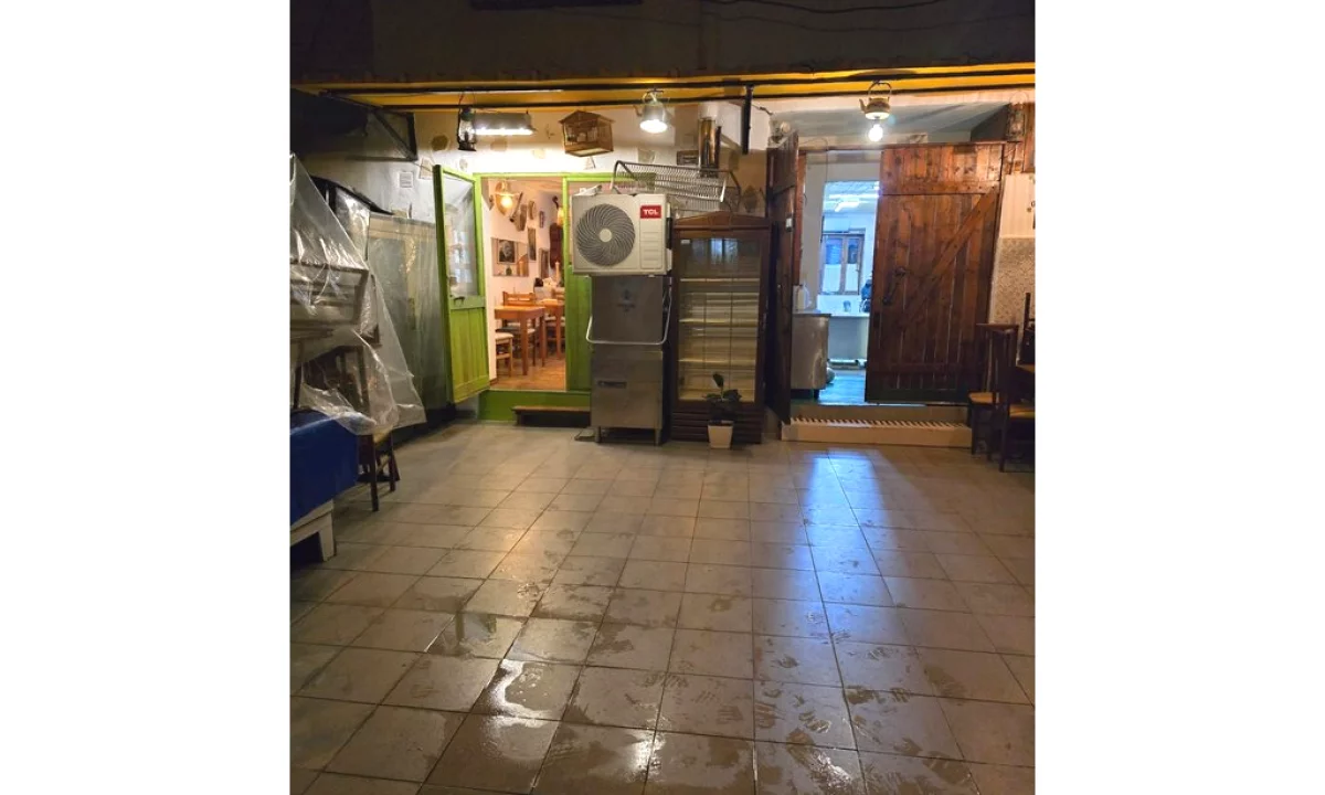 Shitet Bar/Restorant, ne Vasil Shanto! 190,000 Euro