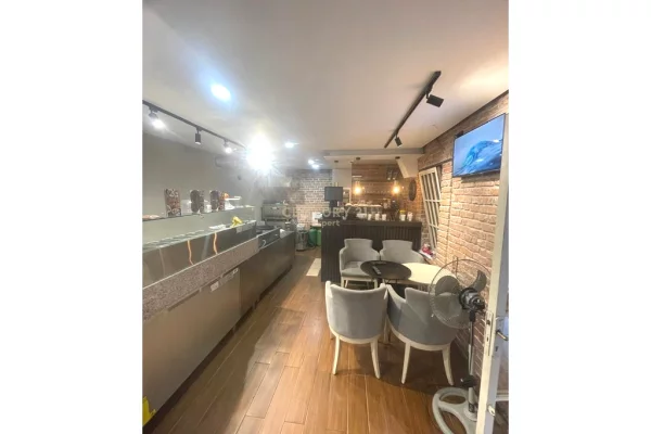 Business Property in Sale 2+1 in Tirana - 8,500 Euro