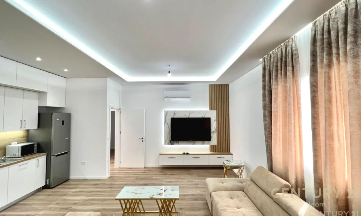 Shtepi me qera Shtepi Private ne Tirane, 2+1, Mobilimi E mobiluar, Pagesa 600  Euro.