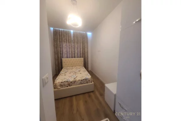 Shtepi me qera Shtepi Private ne Tirane, 2+1, Mobilimi E mobiluar, Pagesa 600  Euro.