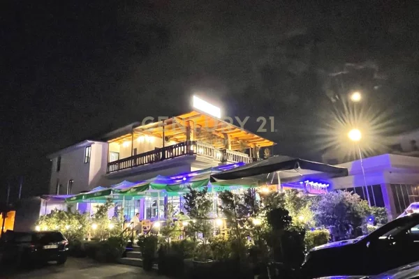 Hotel në Shitje në Vorë! 800,000 €