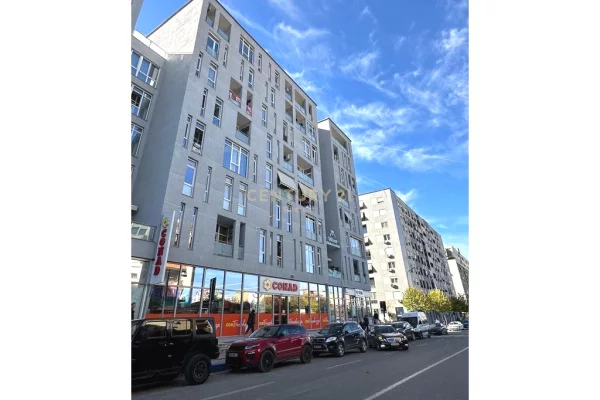 Ambient biznesi me qera 1+1 ne Tirane - 1,900 Euro