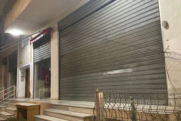 YZBERISH/BESSIM ALLA: LOKAL TREGTAR 58m2 - VIZIBILITET I LARTE | YZBERISH/BESSIM ALLA