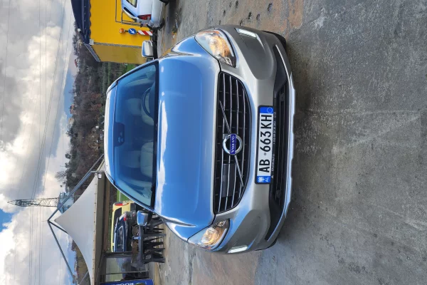 Auto in Vendita a Tirana - 11,000 Euro