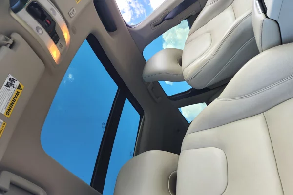 Auto in Vendita a Tirana, Volvo, 2015 Benzine,Kambio Automatik Pagamento 11,000  Euro.