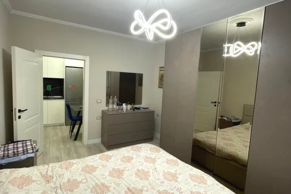 Shtepi me qera Apartament ne Tirane, 1+1, Mobilimi E mobiluar, Pagesa 900  Euro.