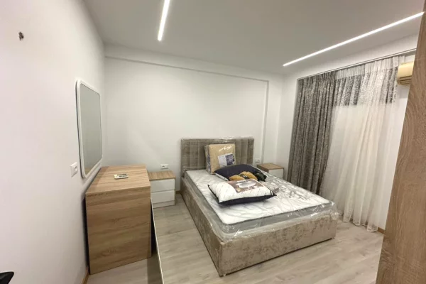 Shtepi me qera Apartament ne Tirane, 1+1, Mobilimi E mobiluar, Pagesa 70,000  Leke.