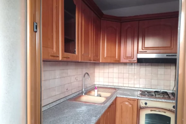 Appartamento in vendita a Tirana 1+1, Vuoto