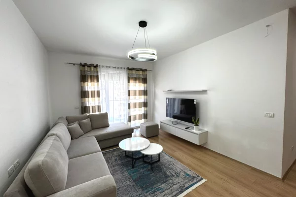 House for Rent 2+1 in Tirana - 750 Euro