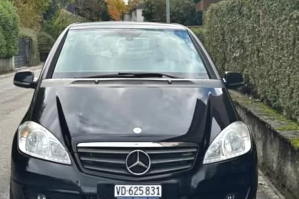 Auto in Vendita a Elbasan - 4,300 Euro