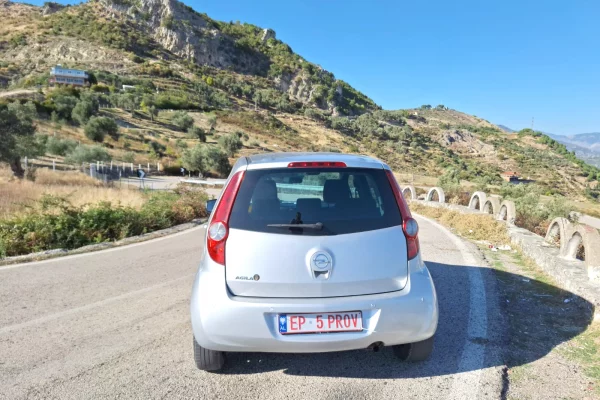 Auto in Vendita a Elbasan, Suzuki, 2012 gasoline-gas,Kambio Automatik Pagamento 4,600  Euro.