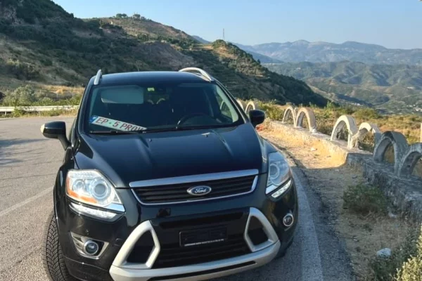 Auto in Vendita a Tirana, Ford, 2012 gasoline-gas,Kambio Automatik Pagamento 9,000  Euro.