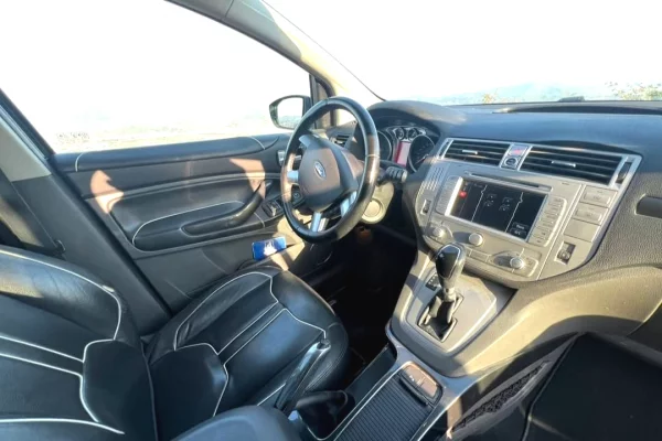 Auto in Vendita a Tirana - 9,000 Euro