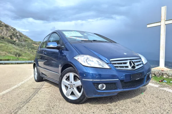 Auto in Vendita a Lushnja - 5,500 Euro