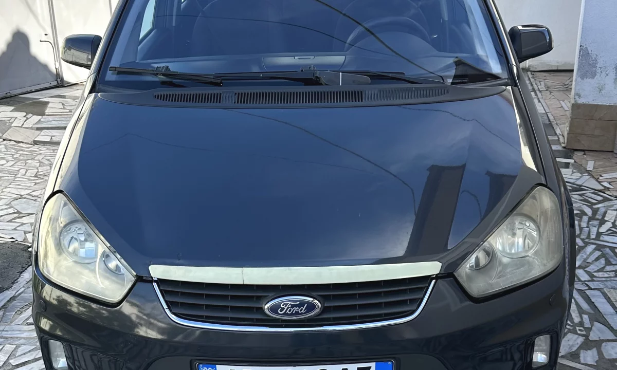 Auto in Vendita a Elbasan, Ford, 2008 Diesel,Kambio Manual Pagamento 280,000  Leke.