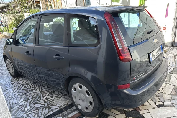 Auto in Vendita a Elbasan, Ford, 2008 Diesel,Kambio Manual Pagamento 280,000  Leke.