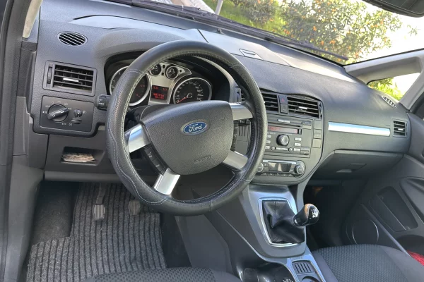 Auto in Vendita a Elbasan, Ford, 2008 Diesel,Kambio Manual Pagamento 280,000  Leke.