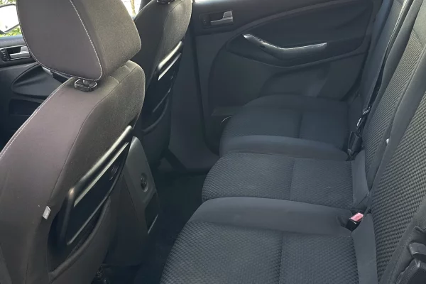 Auto in Vendita a Elbasan, Ford, 2008 Diesel,Kambio Manual Pagamento 280,000  Leke.