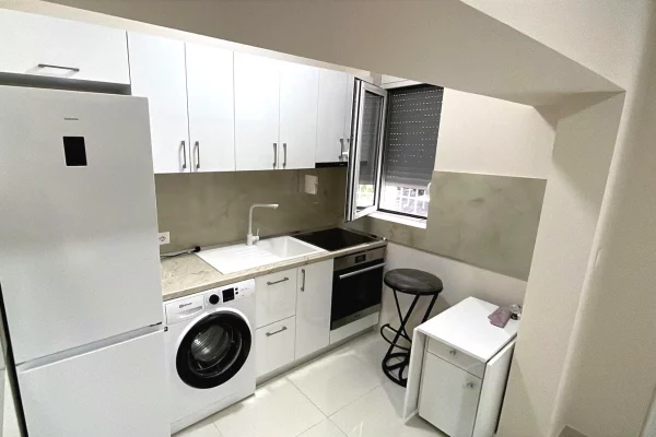 House for Rent 1+1 in Tirana - 45,000 Leke