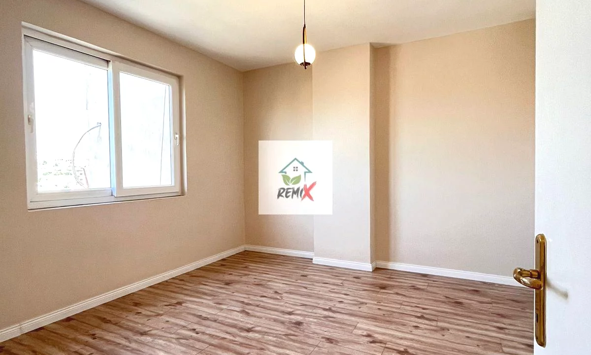 Appartamento in vendita a Durazzo 1+1, Vuoto