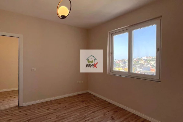 Appartamento in vendita a Durazzo 1+1, Vuoto