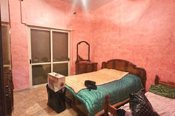 Shtepi ne shitje Apartament ne Durres, 3+1, Mobilimi E mobiluar, Pagesa 255,000  Euro.