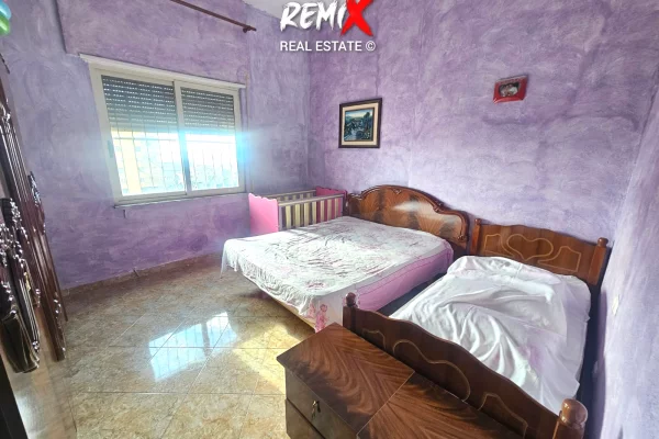 Shtepi ne shitje Apartament ne Durres, 3+1, Mobilimi E mobiluar, Pagesa 255,000  Euro.