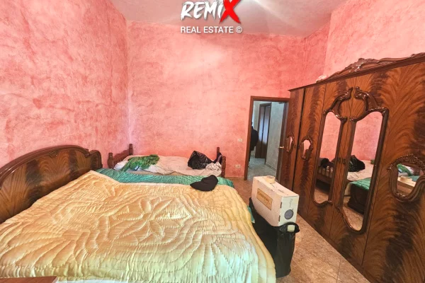 Shtepi ne shitje Apartament ne Durres, 3+1, Mobilimi E mobiluar, Pagesa 255,000  Euro.