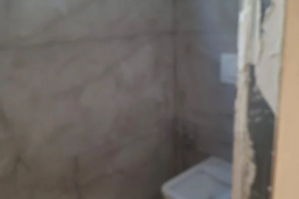 JEPET ME QERA AMBJENT BIZNESI BUZE RRUGE NE QENDER , DURRES