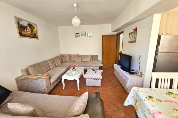 APARTAMENT 1+1 PER SHITJE PRANE RAJONIT TE POLICISË, DURRËS