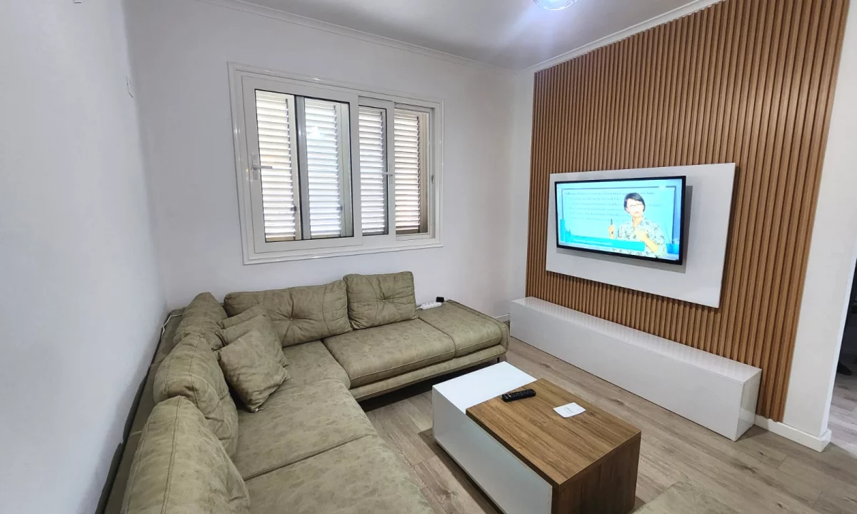 Shtepi me qera Apartament ne Durres, 2+1, Mobilimi E mobiluar, Pagesa 400  Euro.