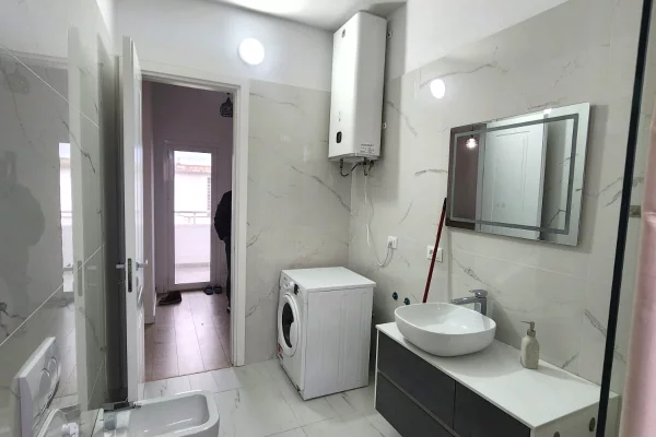 Shtepi me qera Apartament ne Durres, 2+1, Mobilimi E mobiluar, Pagesa 400  Euro.