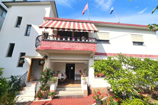 House for Sale 7+1 in Durres - 475,000 Euro