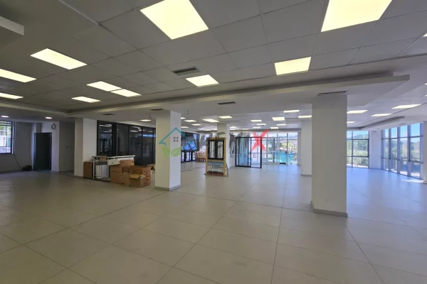 🏢 JEPET ME QERA AMBIENT BIZNESI NE PLEPA, DURRES