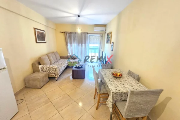 Shtepi ne shitje Apartament ne Durres, 1+1, Mobilimi E mobiluar, Pagesa 110,000  Euro.