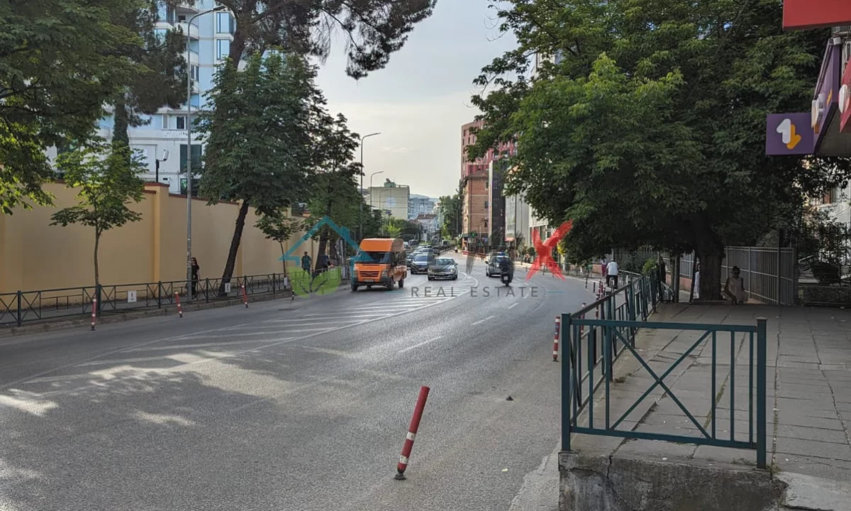 🔥 SHITET AMBJENT BIZNESI , RESTORANT,  RRUGA ELBASANIT, PRANE  LICEUT ARTISTIK, TIRANE  🔥