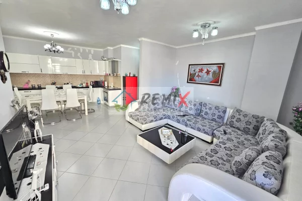 🏡 JEPET ME QERA APARTAMENT 2+1 PRANE KAZAZIT 