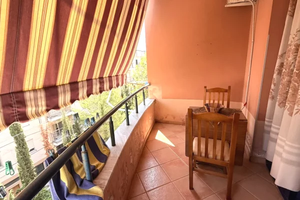 Shtepi ne shitje Apartament ne Durres, Garsoniere, Mobilimi E mobiluar, Pagesa 55,000  Euro.