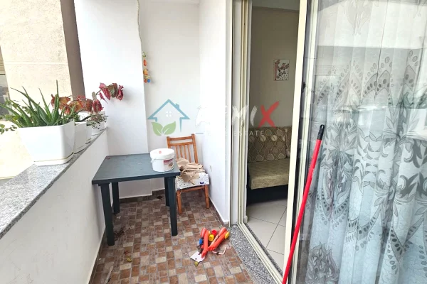 Shtepi ne shitje Apartament ne Durres, 2+1, Mobilimi E mobiluar, Pagesa 120,000  Euro.