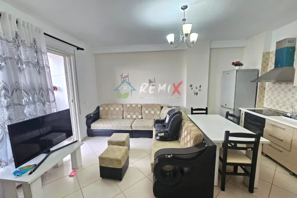 Shtepi ne shitje Apartament ne Durres, 2+1, Mobilimi E mobiluar, Pagesa 120,000  Euro.