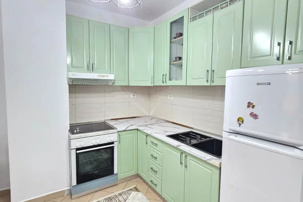 Shtepi ne shitje Apartament ne Durres, 1+1, Mobilimi E mobiluar, Pagesa 92,000  Euro.