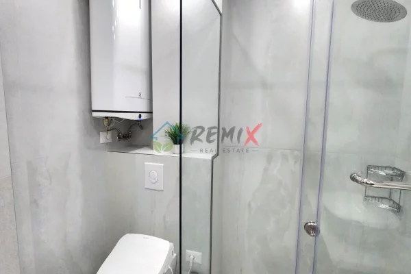 Shtepi ne shitje Apartament ne Durres, Garsoniere, Mobilimi E mobiluar, Pagesa 85,000  Euro.